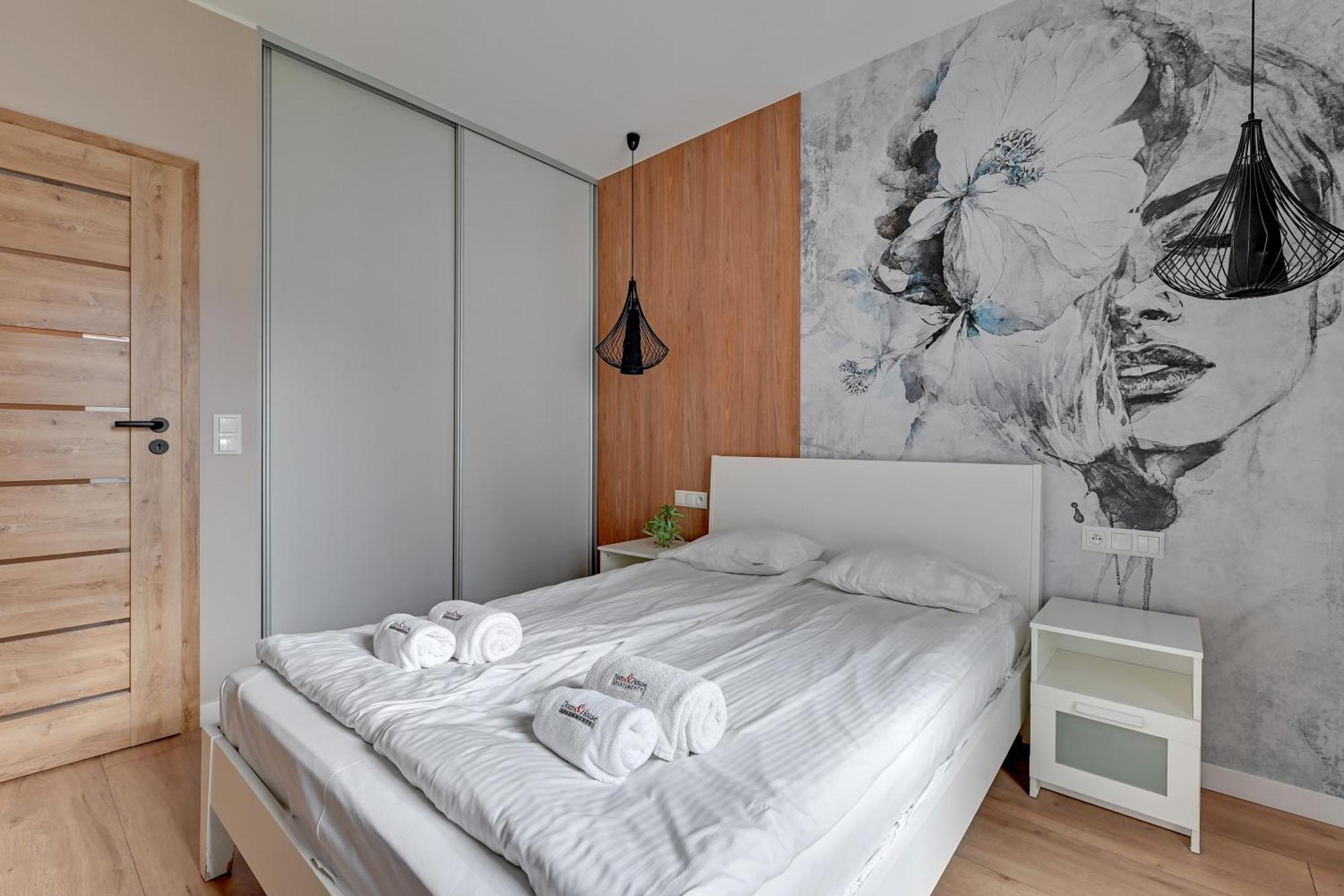 Apartment Dom & House Szafarnia Modern In Old Town *